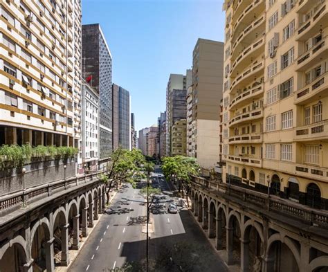 Car Rentals in Porto Alegre .